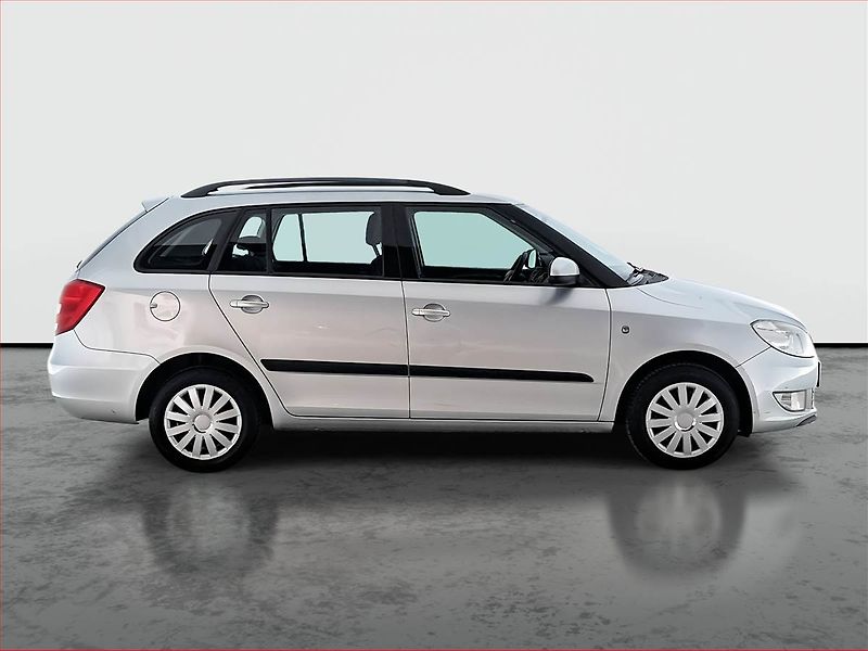 Škoda Fabia (2011) 1.2 TSI, nová STK - fotka 6 z 18
