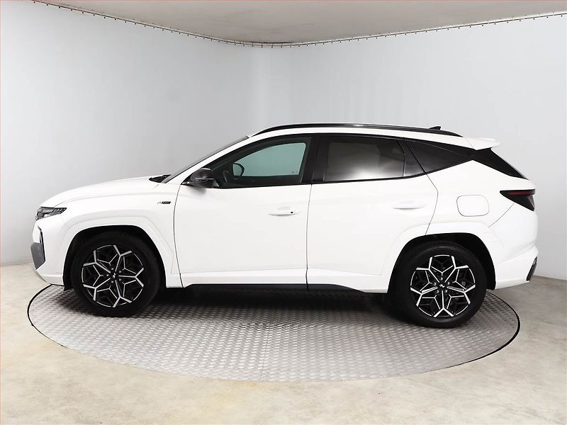 Hyundai Tucson (2024) N-Line 1.6 T-GDI - fotka 3 z 19