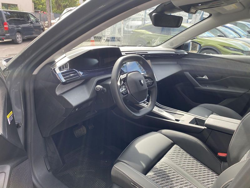 Peugeot 308 (2026) SW ALLURE Hybrid 145 e-DCS6 - fotka 12 z 21