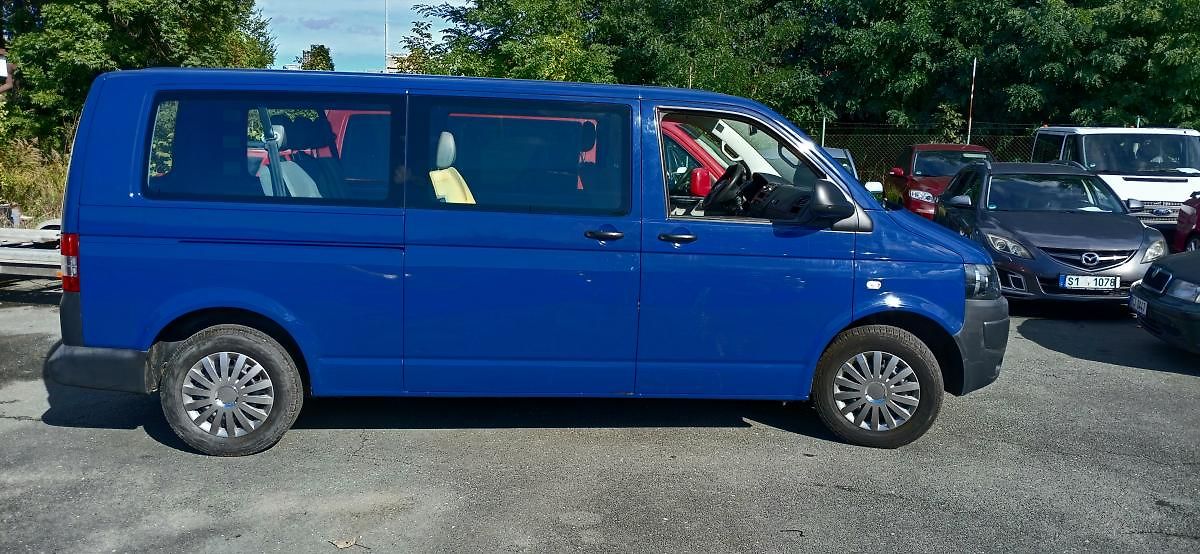 Volkswagen Transporter 2.0 TDI LONG servisní historie