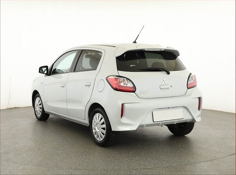 Mitsubishi Space Star (2022) 1.2 MIVEC, Automat, ČR,1.maj - fotka 4 z 18