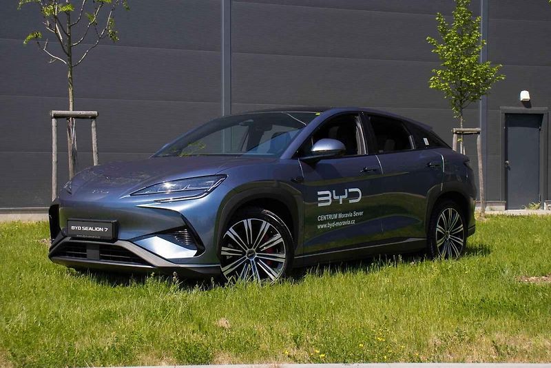 BYD Sealion 7 je plně elektrické SUV střední třídy.