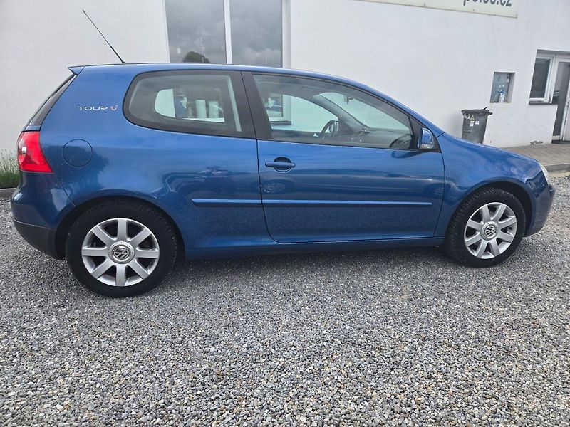 Volkswagen Golf (2007) 1.4 i Navi,TOP - fotka 3 z 21