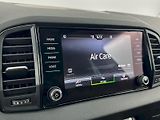 Škoda Karoq (2024) DSG 1.5TSI 110kW Selection Fre - náhled 17