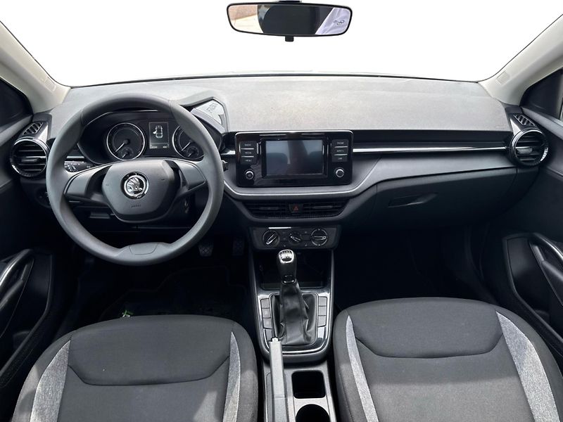 Škoda Fabia 1,0 MPI 48 kW ACTIVE - fotka 5 z 26