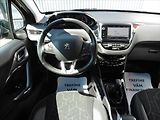 Peugeot 2008 1,2 Allure Navi, 1.maj.. - náhled 12