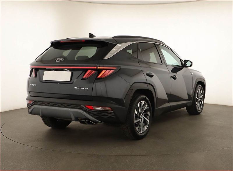 Hyundai Tucson (2023) 1.6 T-GDI 48V MHEV - fotka 5 z 21