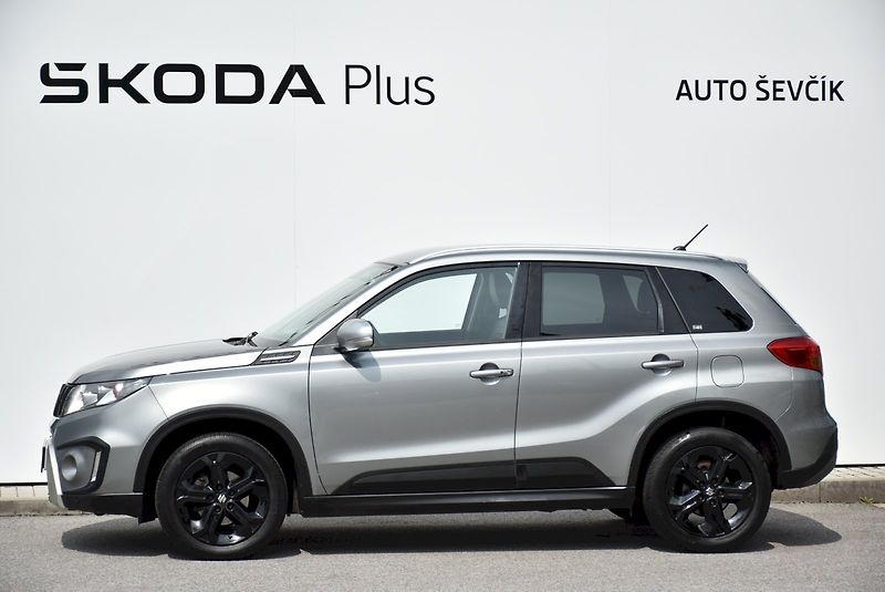 Suzuki Vitara (2017) 1.4 BoosterJet 4x4 automat - fotka 9 z 24