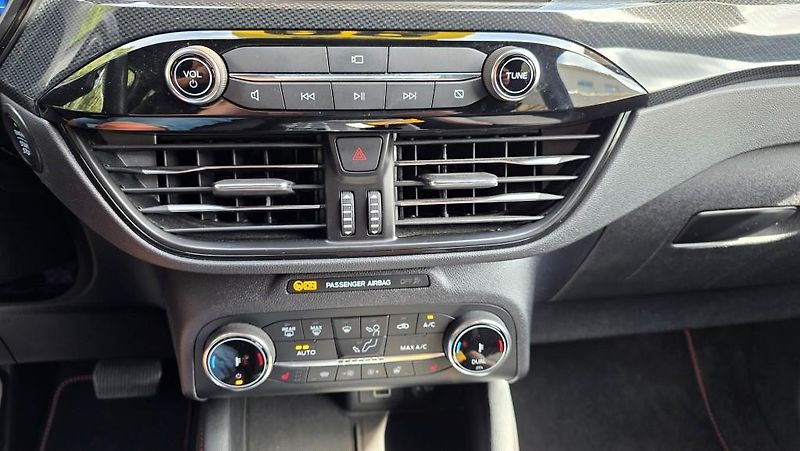 Ford Kuga (2022) 2.5i PHEV 165 kW ST-line AT TZ - fotka 35 z 42