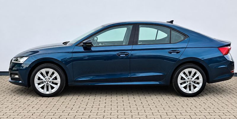 Škoda Octavia (2022) Ambition Plus 2.0 tdi 85kw  - fotka 2 z 30