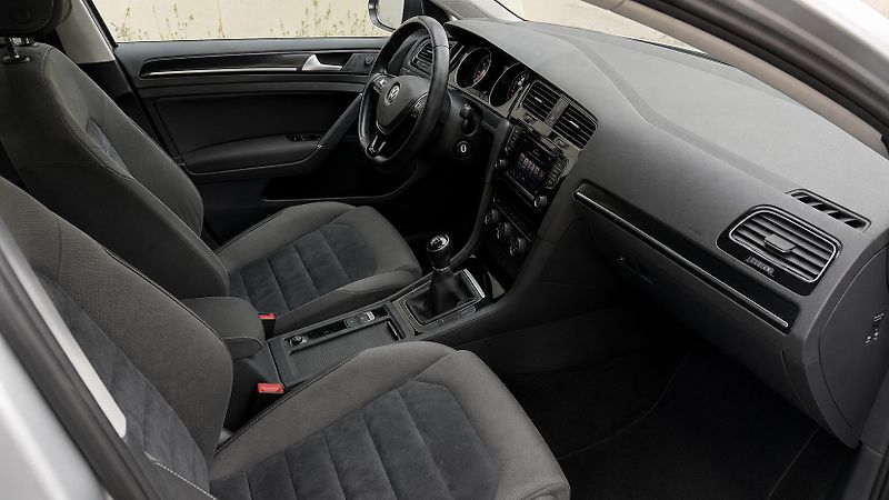 Volkswagen Golf (2013) Golf VII Variant Highline 1.4  - fotka 6 z 19