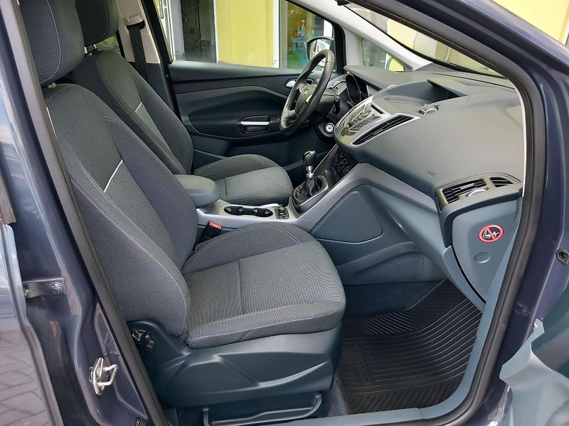 Ford C-MAX (2013) 1,6i NAVI VYHŘ.SED,BEZ KOROZE! - fotka 20 z 46