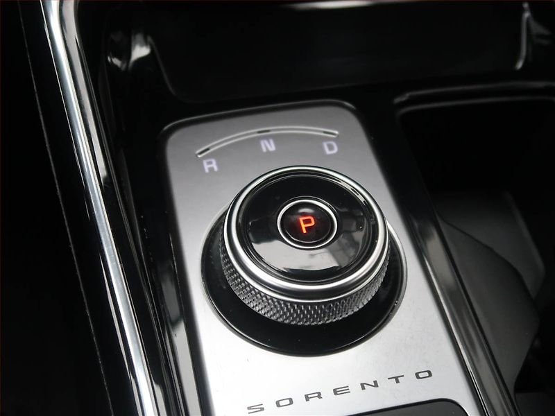 Kia Sorento (2022) 2.2 CRDi - fotka 13 z 31