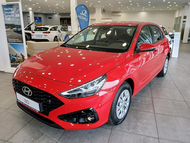 Hyundai i30 (2026) 1,0 T-GDI COMFORT - fotka 6 z 11