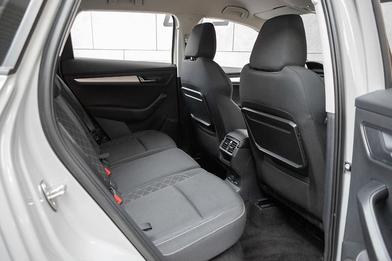 Škoda Karoq 2.0TDI*REZERVACE* - fotka 13 z 44