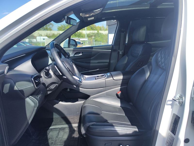 Hyundai Santa Fe 2.2 CRDI/142kW Luxury PNM DCT - fotka 18 z 37