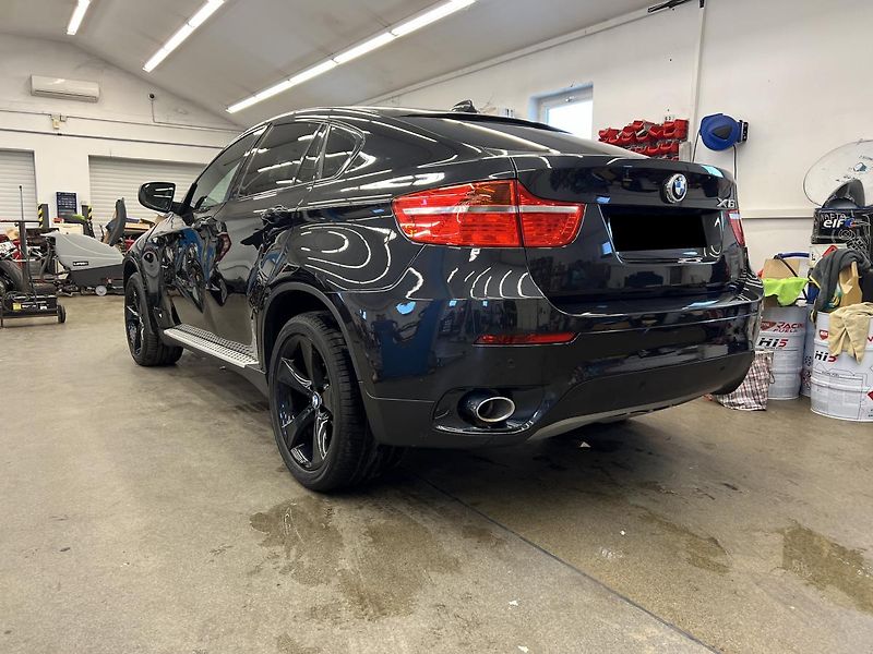 BMW X6 40D 3.0D xDrive 225 kW - fotka 6 z 22
