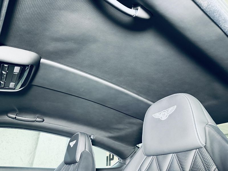 Bentley Continental GT (2012) 6.0 W12 MAX Výbava  - fotka 38 z 48
