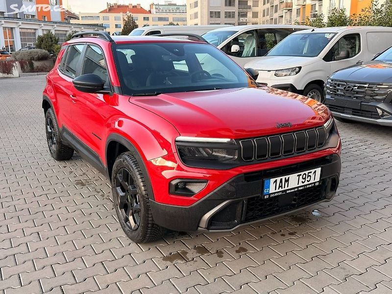 Jeep Avenger (2026) 4xe Upland 1.2 Turbo e-Hybrid - fotka 2 z 18