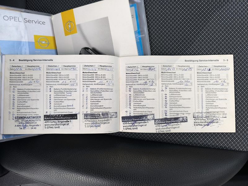 Opel Corsa 1.3 DOLOŽENÉ KM,SERVISNÍ KN - fotka 38 z 43