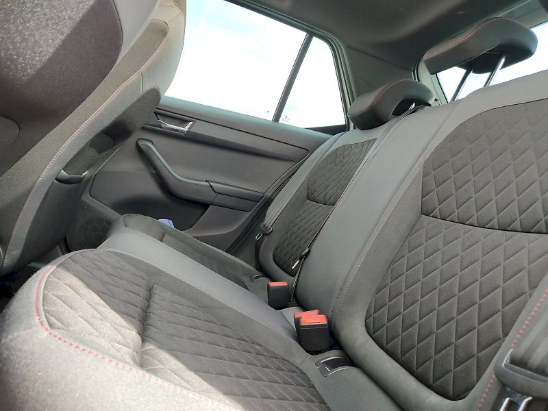 Škoda Fabia (2021) Monte Carlo 1,0 Tsi 81 Kw - fotka 25 z 35