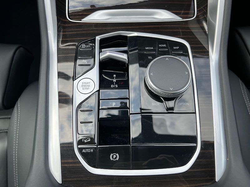 BMW X6 (2024) 30d 210kW M-PAKET TAŽNÝ CZ DPH - fotka 11 z 30