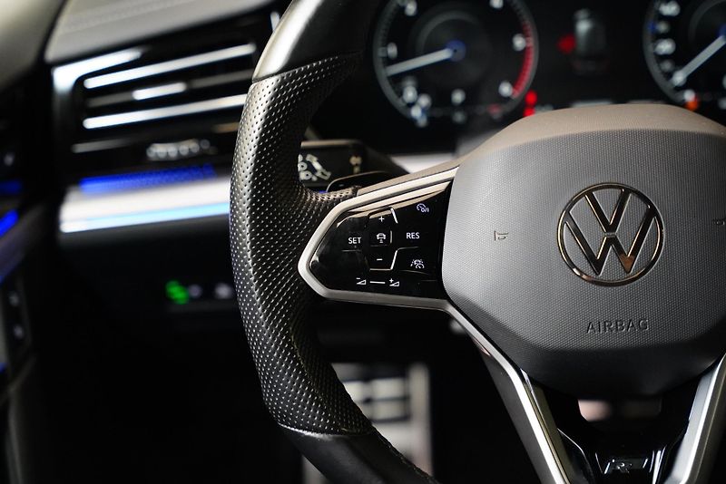 Volkswagen Touareg - fotka 14 z 26
