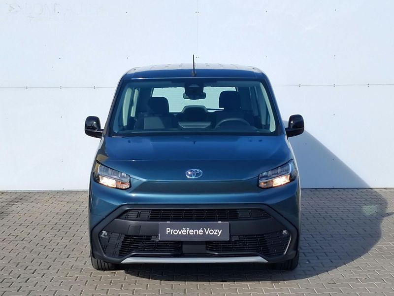 Toyota ProAce City Verso 1.5 D-4D Business Long AT - fotka 4 z 20