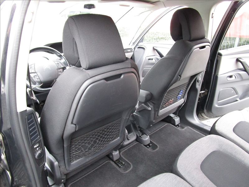 Citroën Grand C4 Picasso 2.0HDi aut. Klima, 7 míst - fotka 27 z 50