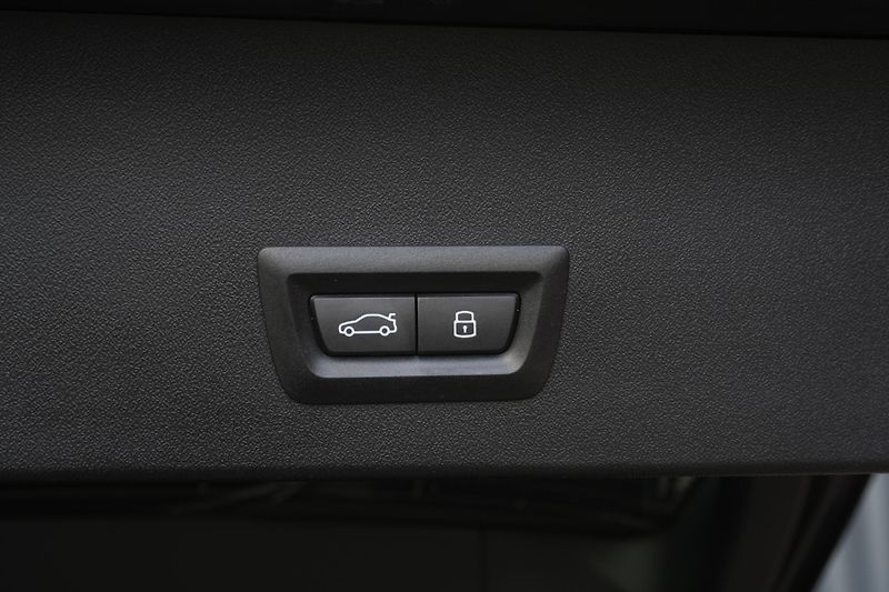 BMW X3 20d, Tažné, HUD, ACC, 360°,H/K - fotka 45 z 50
