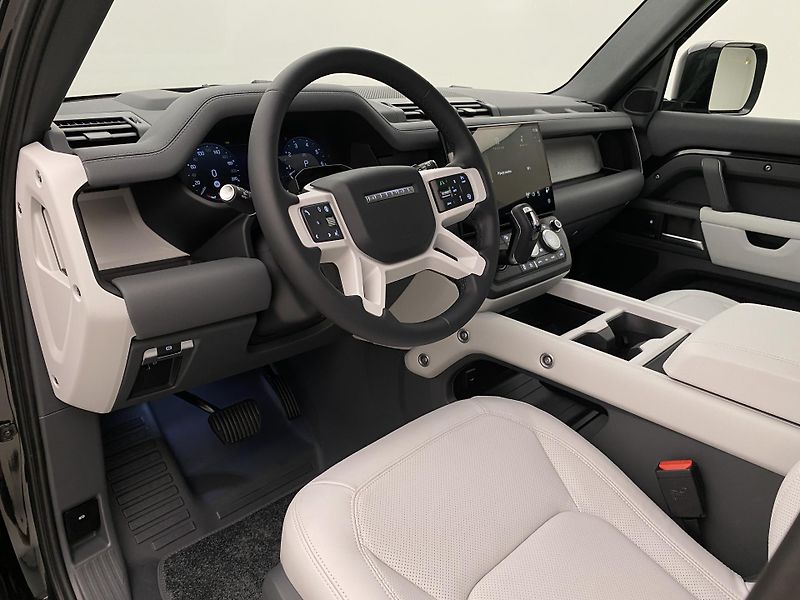 Land Rover Defender (2026) 110 P425 X-DYNAMIC HSE AWD AUT - fotka 19 z 67