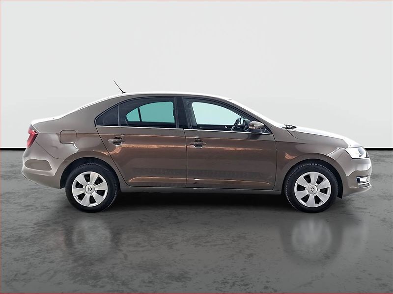 Škoda Rapid (2019) 1.0 TSI, Tempomat - fotka 6 z 17