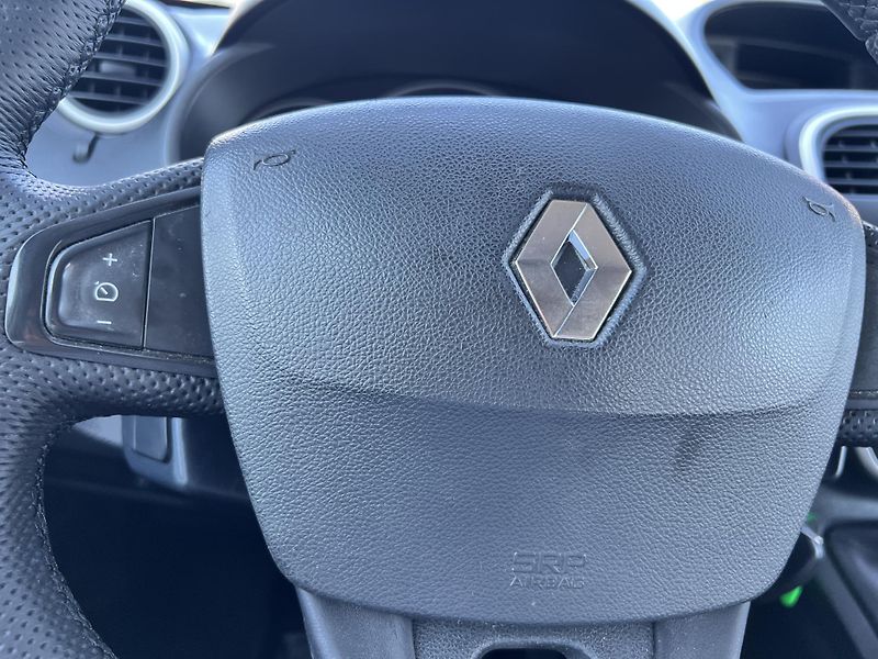 Renault Kangoo 1.5dCi 1.MAJ ČR DPH - fotka 33 z 40