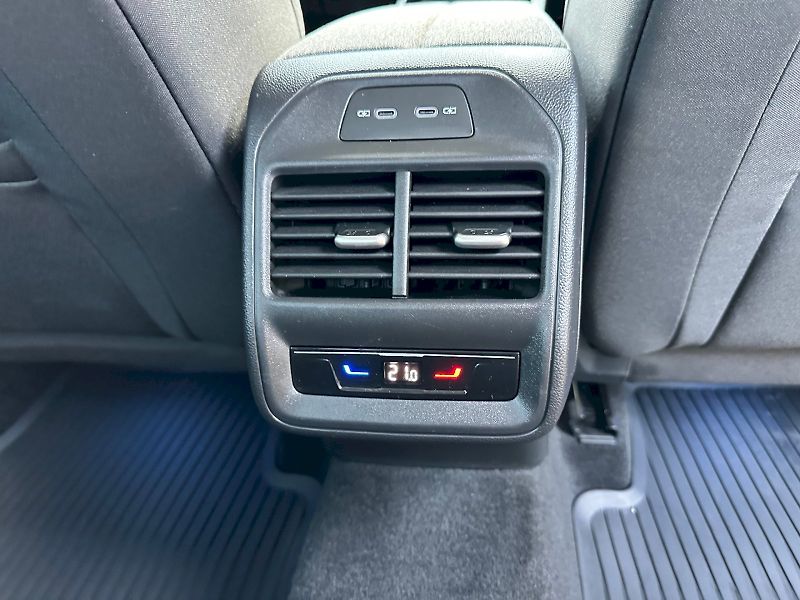 Škoda Superb (2025) 1.5 TSI 110kW Selection DSG - fotka 19 z 21
