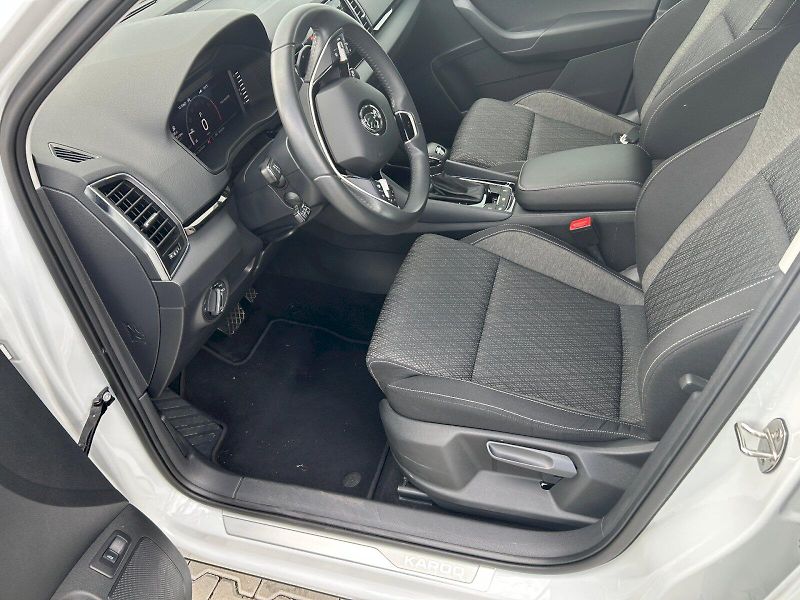 Škoda Karoq (2024) SEL TS 110/1.5 A7F - fotka 10 z 33
