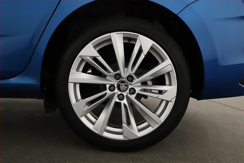 Škoda Scala (2025) 1.0 TSI, Drive, FullLed - fotka 12 z 20