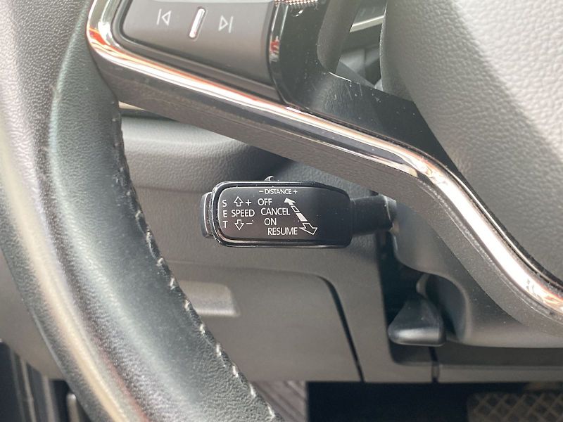 Škoda Octavia (2023) Combi 2.0 TDI DSG Style + - fotka 24 z 32