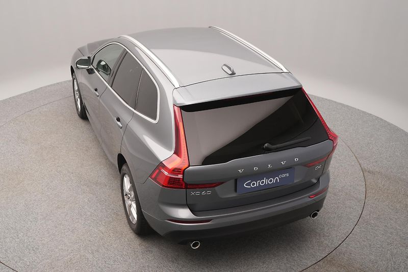 Volvo XC60 D4 AWD MOMENTUM PRO  - fotka 14 z 42
