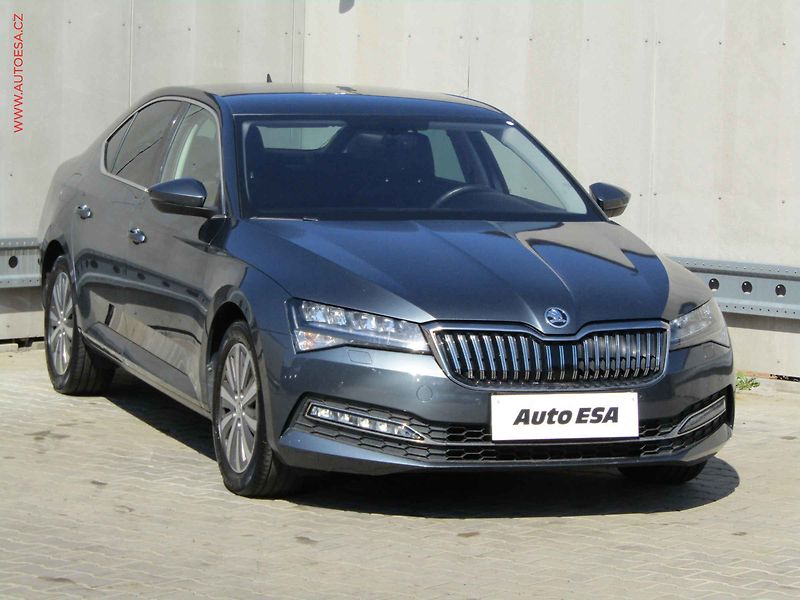 Škoda Superb (2021) 2.0 TDi, ČR, DSG, navi, LED - fotografie inzerátu