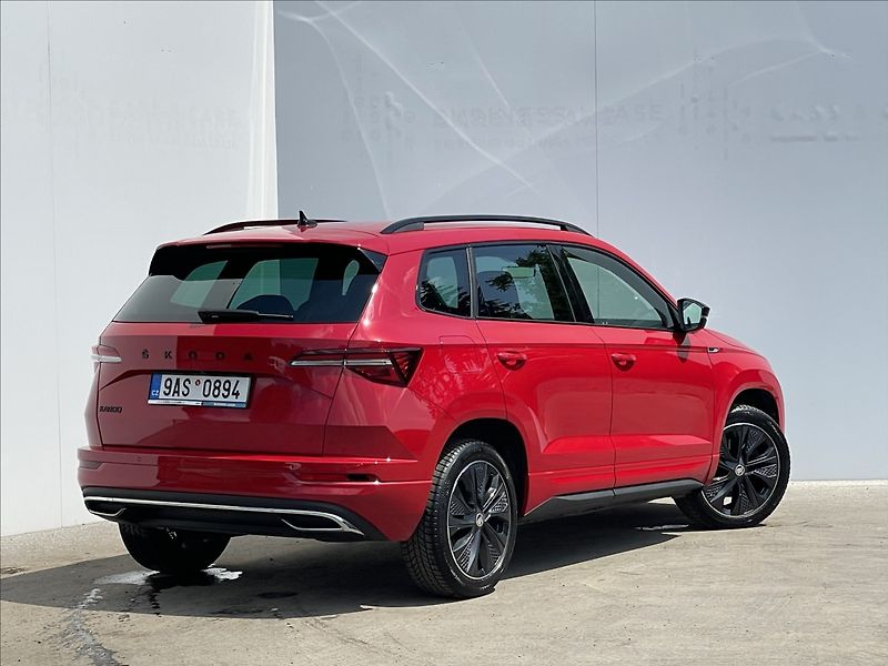 Škoda Karoq 1,5 TSI Sportline Plus DSG - fotka 3 z 24