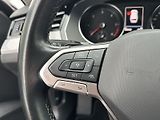 Volkswagen Passat (2022) Variant 2.0 TDI DSG Business - náhled 18
