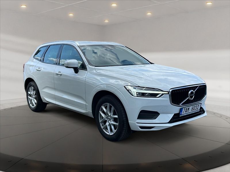 Volvo XC60 2,0 T5 Momentum AT - fotka 1 z 11