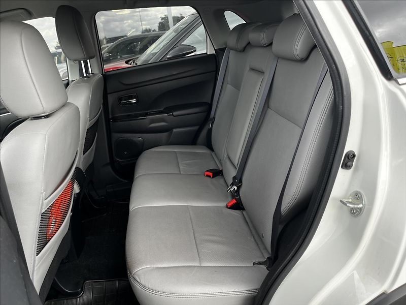 Citroën C4 Aircross 1,8   1.8 HDI 4x4 - fotka 18 z 21