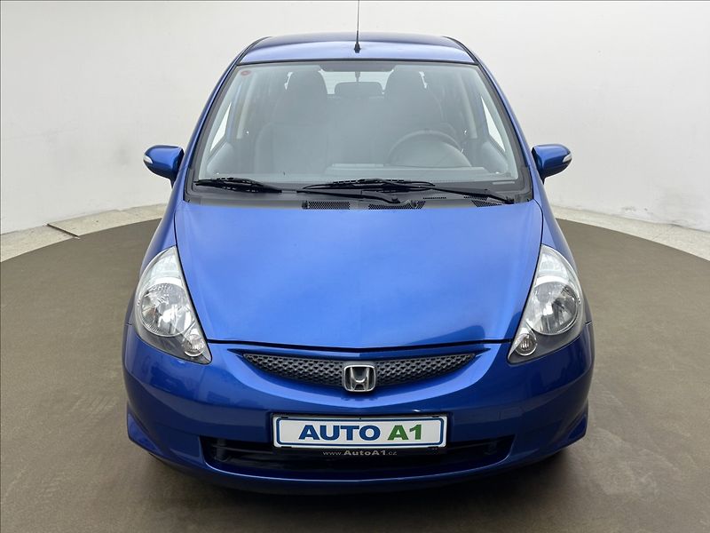 Honda Jazz 1,3 i DIGIKLIMA NOVÁ STK ČR - fotka 2 z 29