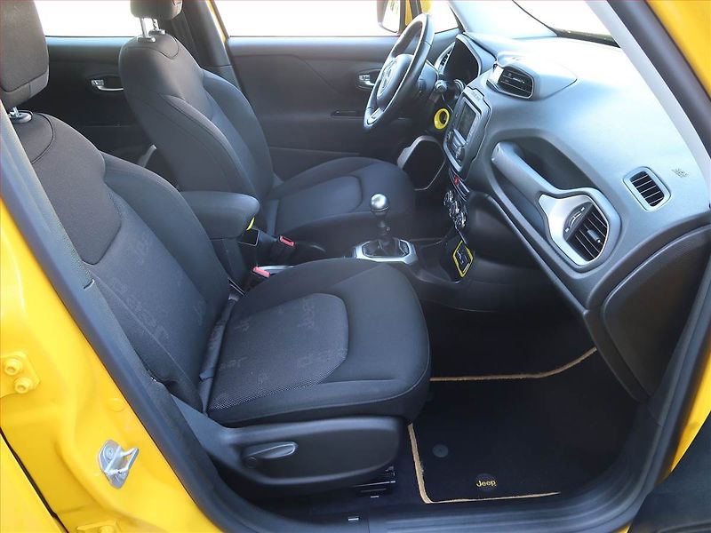 Jeep Renegade (2016) Longitude 1.6 E-torQ, Tempomat - fotka 9 z 17