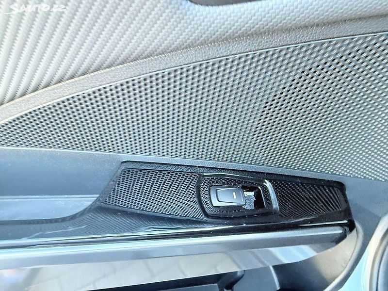 SsangYong Tivoli Grand 1.5 GDI Style Plus - fotka 29 z 33