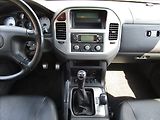Mitsubishi Pajero 3.2 Di-D, 4x4, aut. klima, 7 m - náhled 9