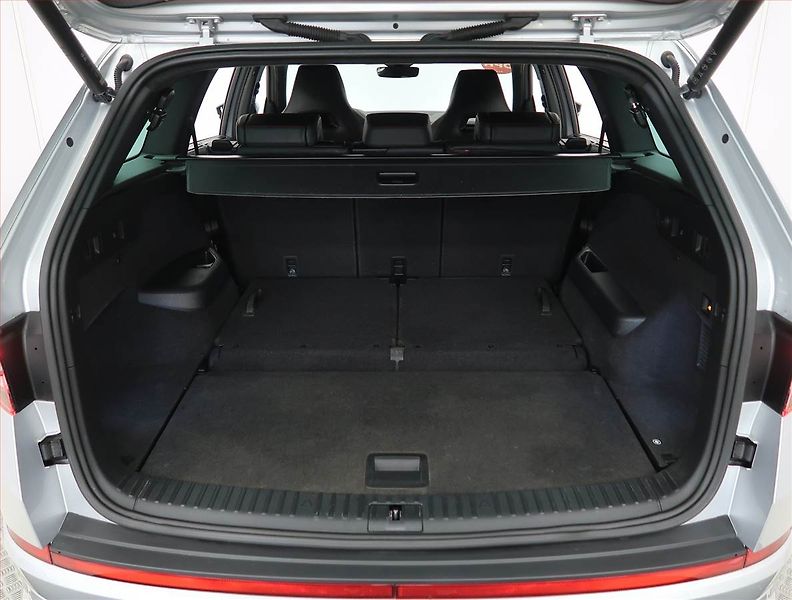 Škoda Kodiaq (2022) RS 2.0 TSI, RS, digi klima - fotka 14 z 28