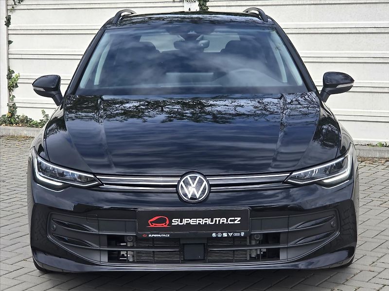 Volkswagen Golf 1,5 eTSi 110kW DSG Záruka2028 - fotka 2 z 22