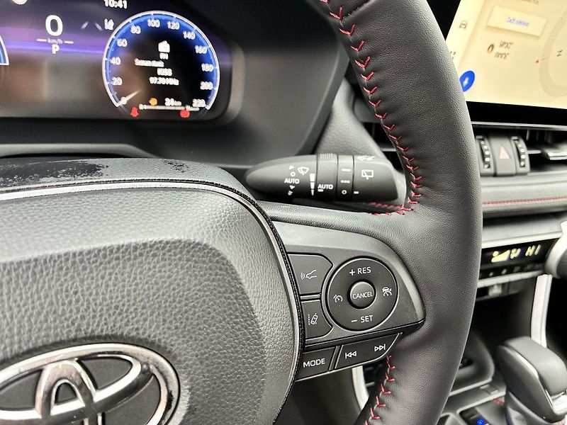 Toyota RAV4 2.5 Plug-in 185 Selection - fotka 21 z 27